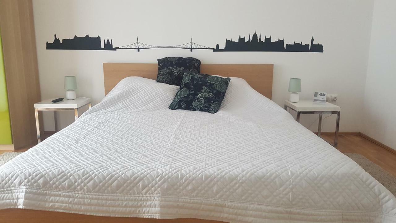 Mintage Apartment /Former Mirage Apartment บูดาเปสต์ ภายนอก รูปภาพ